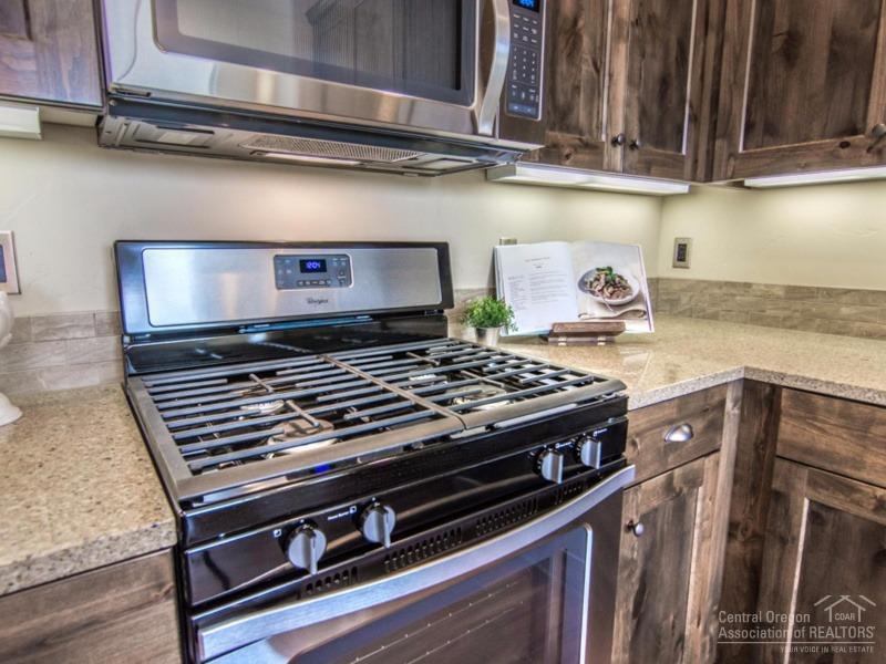 3417 Southwest 28th Street Redmond, OR 97756 - Photo 15 of 22 Additional Photo