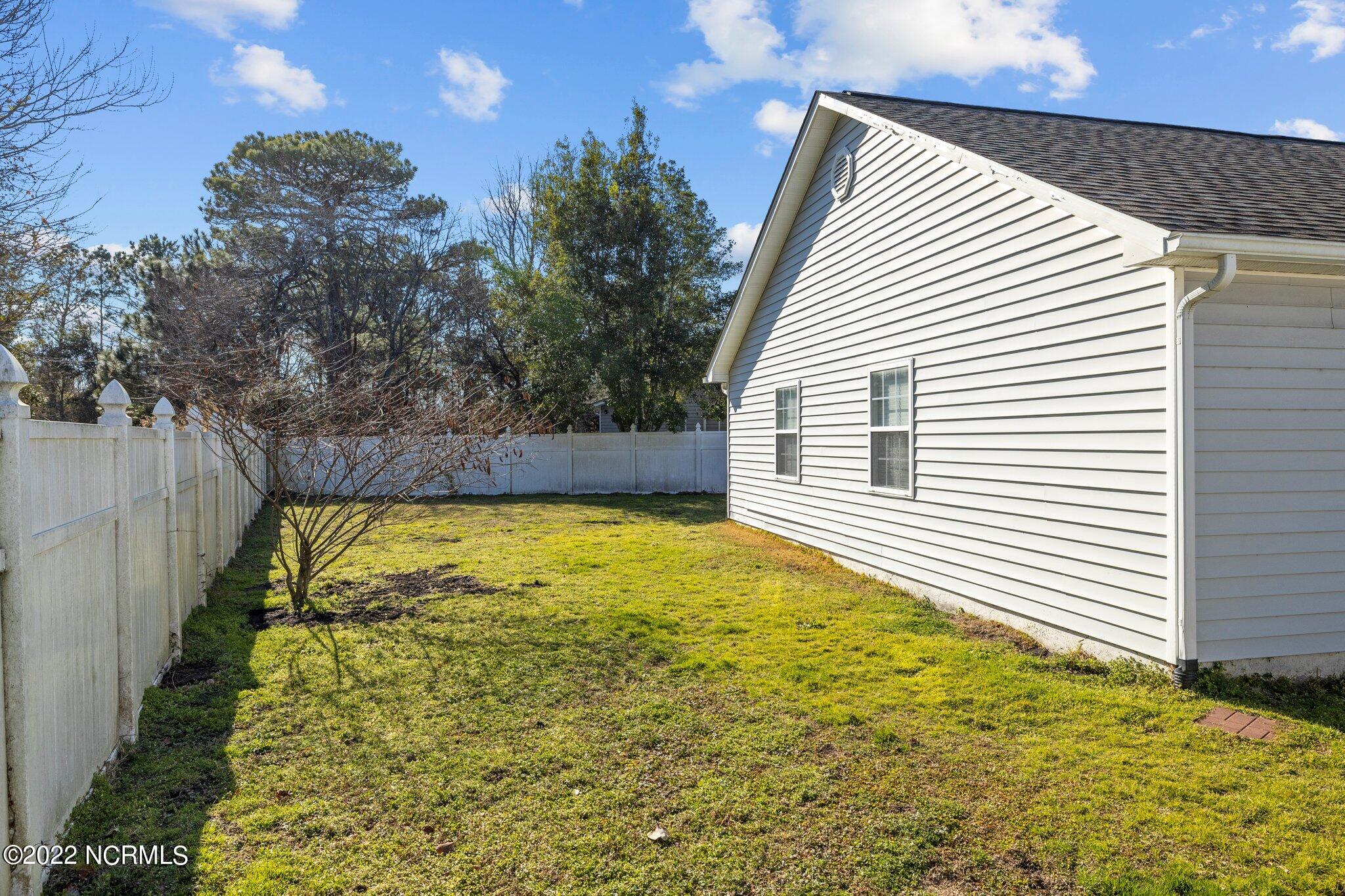 203 Foxhall Road Newport, NC 28570 - Photo 34 of 40 Fenced back yard