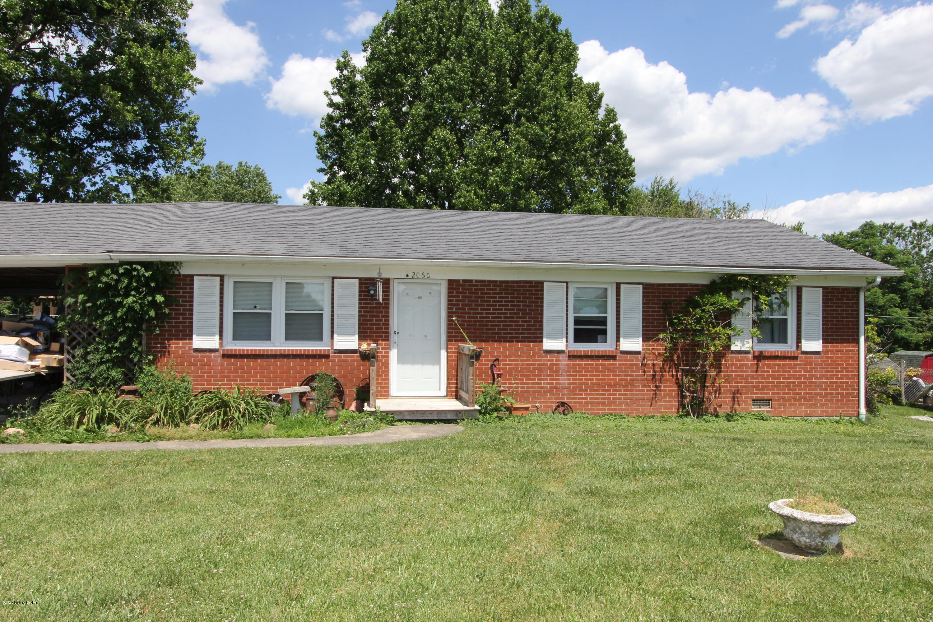 2060 Graefenburg Road Lawrenceburg, KY 40342 - Photo 2 of 12 IMG_0474