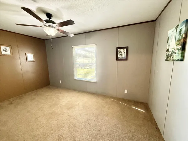 $1,399 | 210 Lake Drive, Oyster Creek, TX 77541