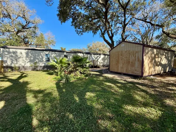 $1,399 | 210 Lake Drive, Oyster Creek, TX 77541