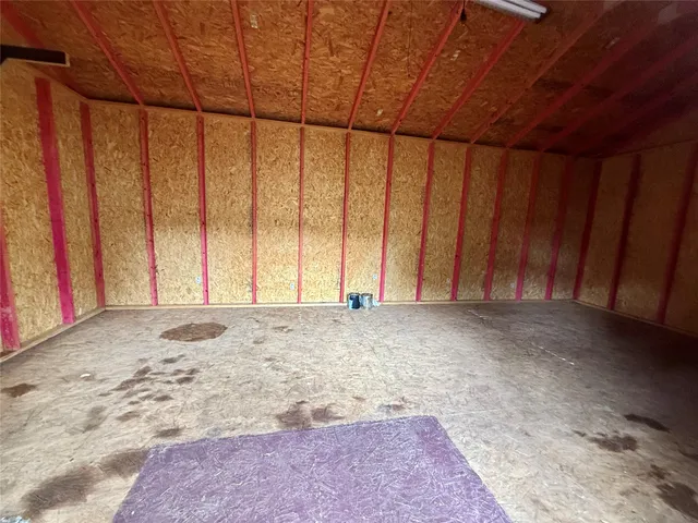 $1,499 | 210 Lake Drive, Oyster Creek, TX 77541