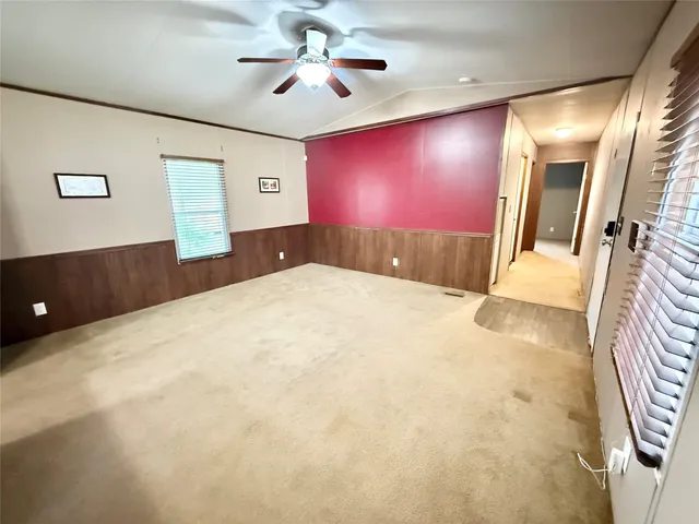 $1,499 | 210 Lake Drive, Oyster Creek, TX 77541