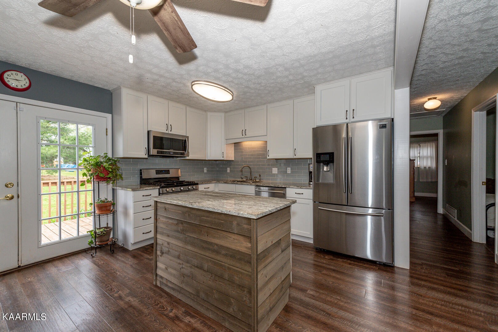 510 Disco Loop Road Friendsville, TN 37737 - Photo 5 of 39 Gallery Image 5