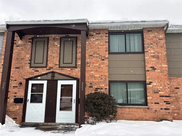 $1,600 | 223 Autumn Chapel Way, Chili, NY 14624