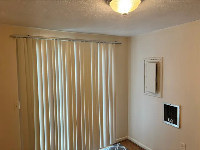 $1,600 | 223 Autumn Chapel Way, Chili, NY 14624