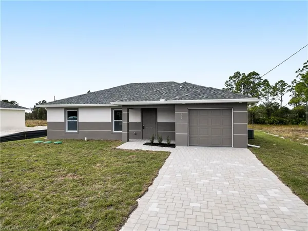 $2,300 | 1076 Gunby Avenue South, Lehigh Acres, FL 33974
