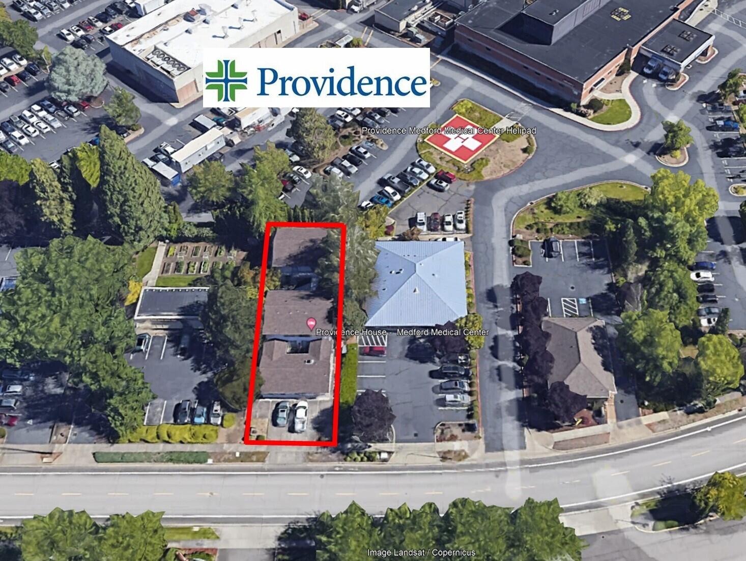 799 Spring Street Medford, OR 97504 - Photo 14 of 14 799 Spring St Aerial