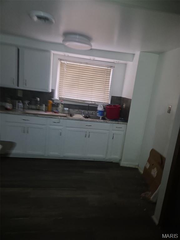 3217 Geitz Avenue East St. Louis, IL 62205 - Photo 5 of 11