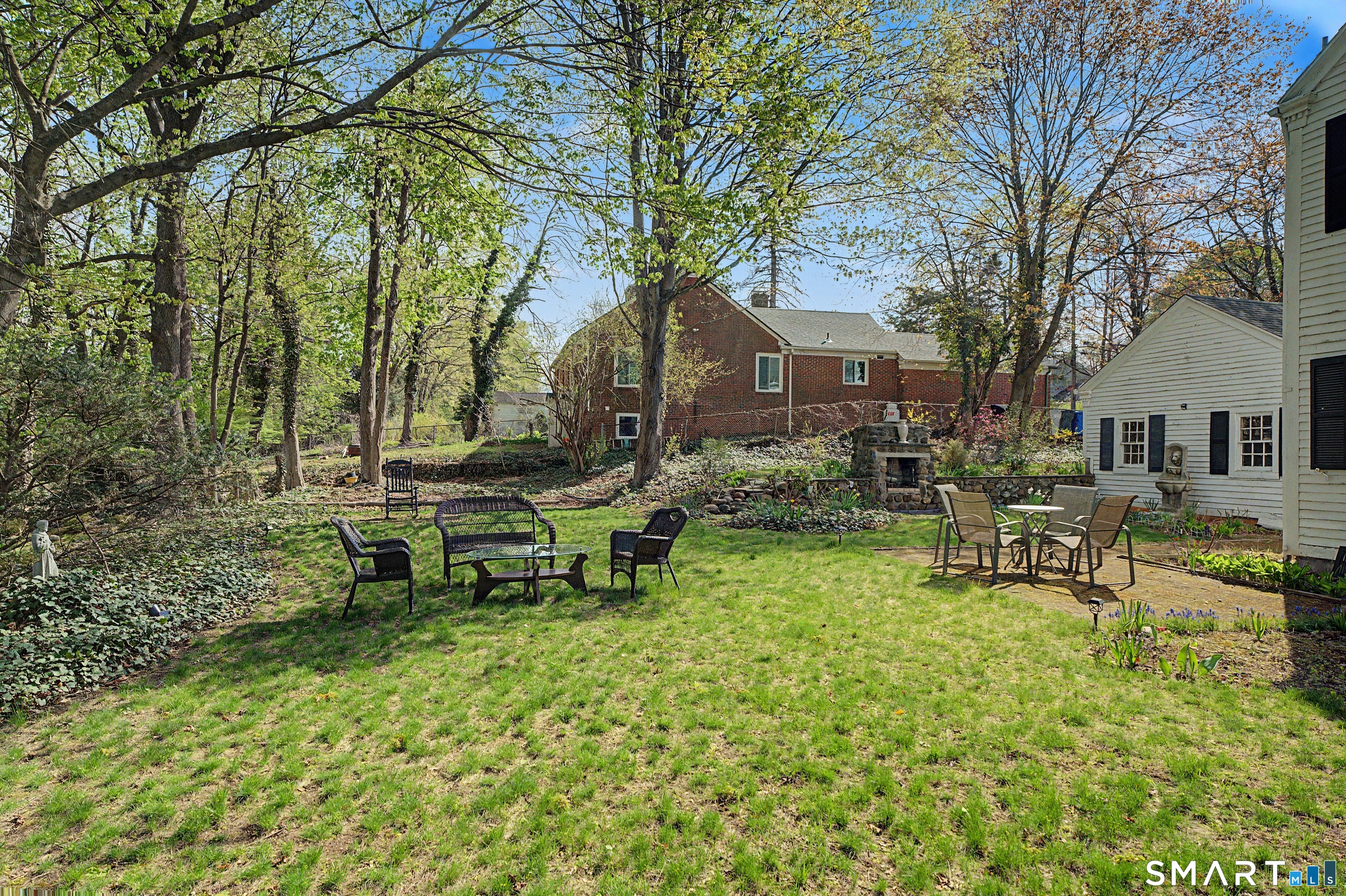 60 Briarcliff Road Hamden, CT 06518 - Photo 30 of 37