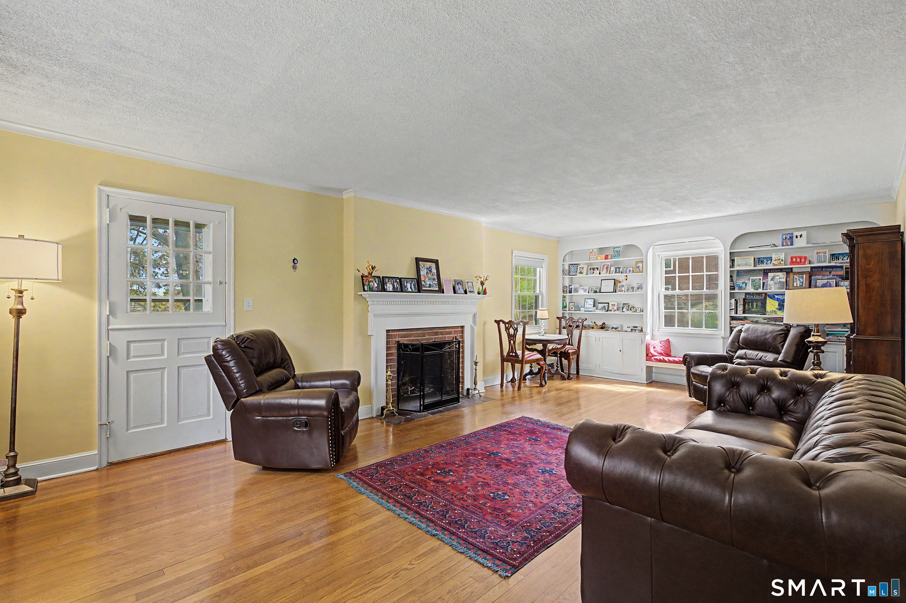 60 Briarcliff Road Hamden, CT 06518 - Photo 3 of 37