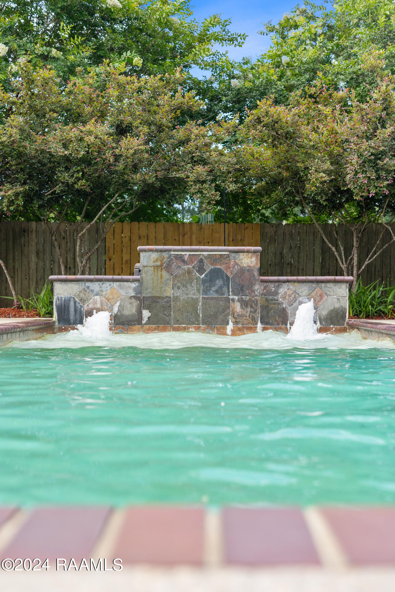 111 Timberland Ridge Boulevard Lafayette, LA 70507 - Photo 38 of 45 Pool Filler