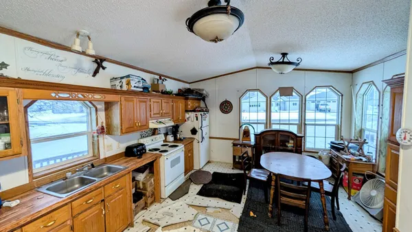 $29,900 | 304 2nd Street East, Herman, MN 56248