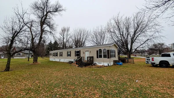 $29,900 | 304 2nd Street East, Herman, MN 56248