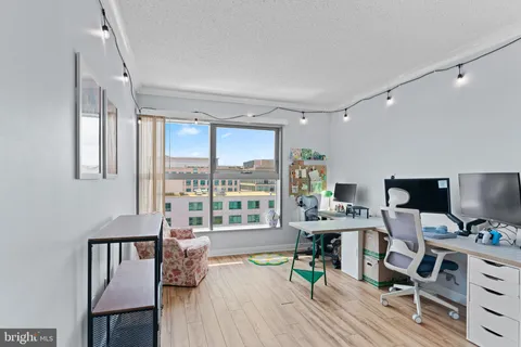 $3,350 | 777 7th Street Northwest, Unit 1014, Washington, DC 20001