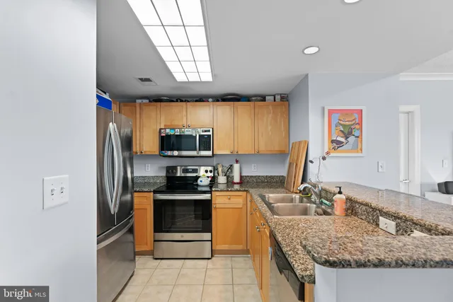 $3,350 | 777 7th Street Northwest, Unit 1014, Washington, DC 20001