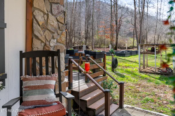 $279,000 | 1214 Little Elk Creek Road, Pioneer, TN 37847