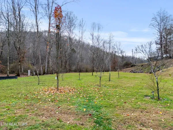 $279,000 | 1214 Little Elk Creek Road, Pioneer, TN 37847