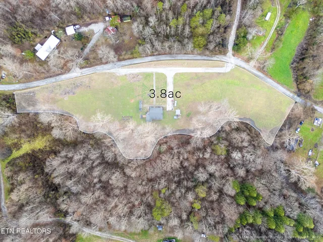 $279,000 | 1214 Little Elk Creek Road, Pioneer, TN 37847