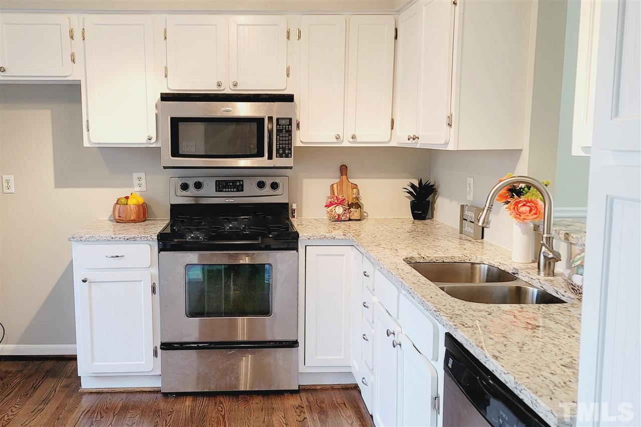 7602 Huey Court Raleigh, NC 27615 - Photo 3 of 18 Gallery Image 3