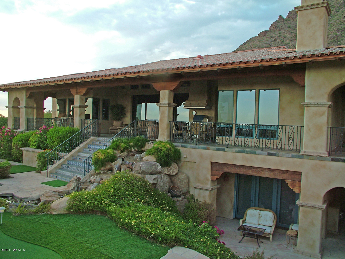 5502 East Rockridge Road Phoenix, AZ 85018 - Photo 1 of 25 Patio at Sunset