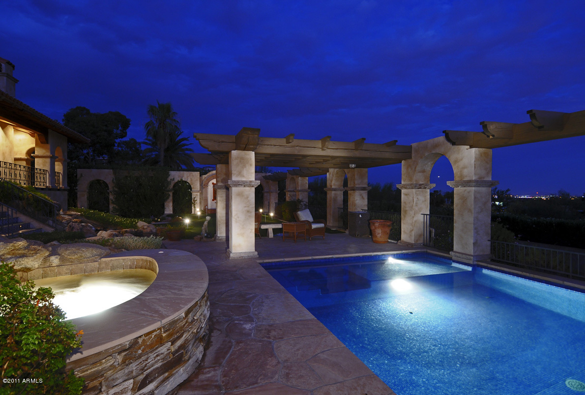 5502 East Rockridge Road Phoenix, AZ 85018 - Photo 4 of 25 Evening_Swim