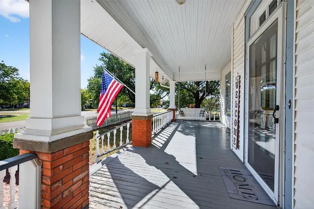 a view of outdoor space