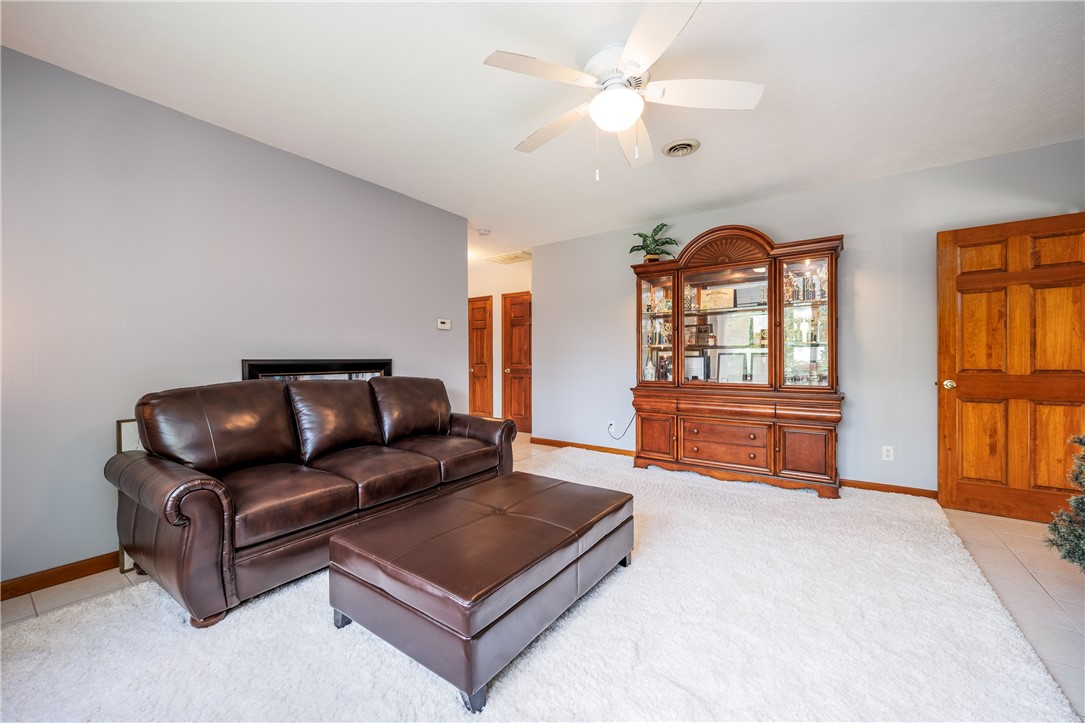 210 Buck Hill Road Greece, NY 14626 - Photo 28 of 49 UPPER LEVEL LIVING AREA OF GUEST - IN-LAW SUITE