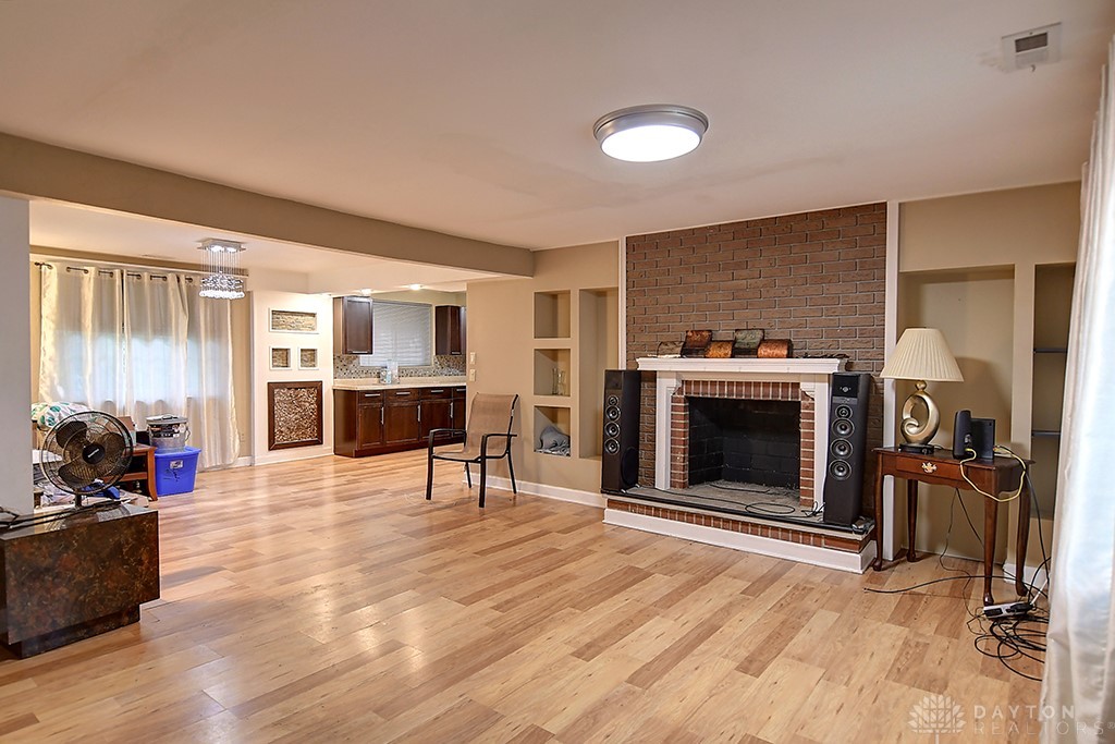 2815 Rugby Road Dayton, OH 45406 - Photo 5 of 24 Gallery Image 5