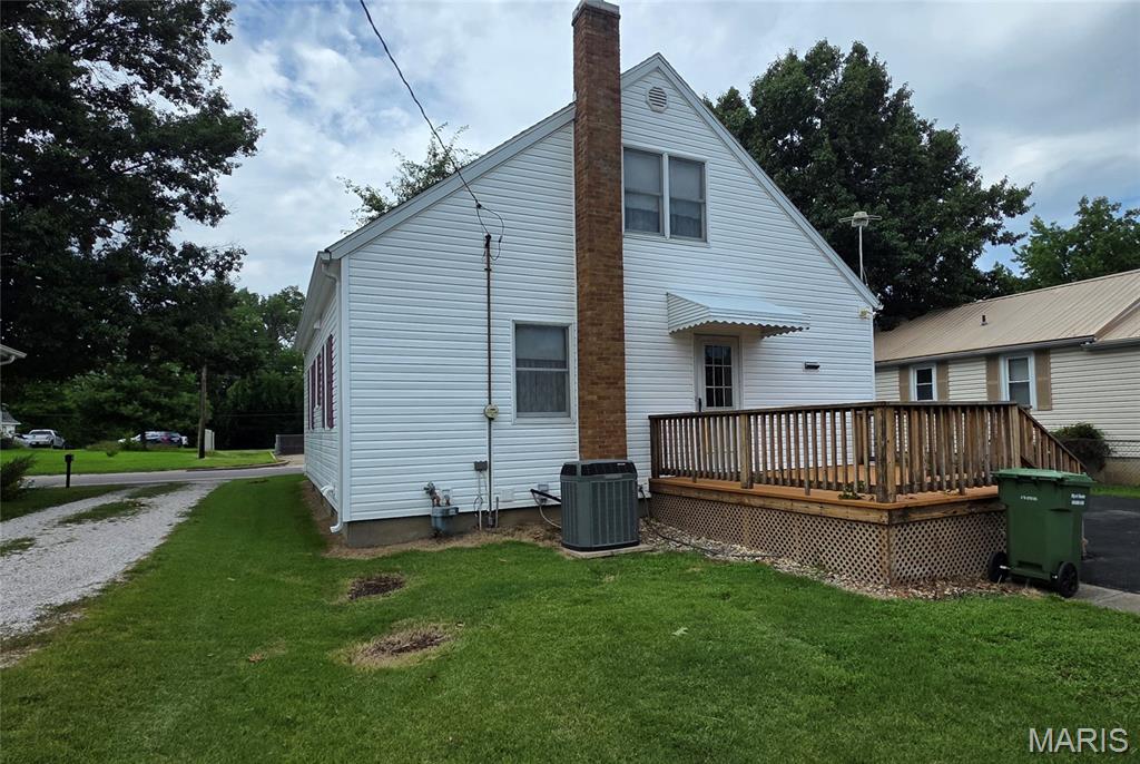 2432 State Street Chester, IL 62233 - Photo 40 of 45