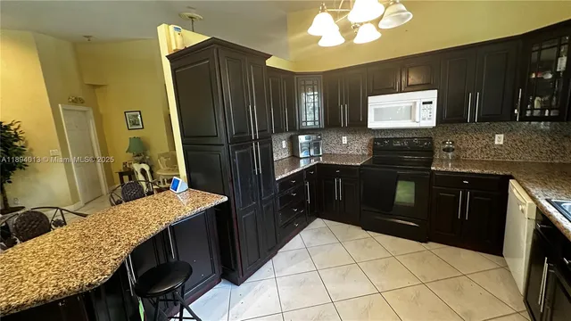 $824,900 | 6391 Southwest 20th Street, West Miami, FL 33155