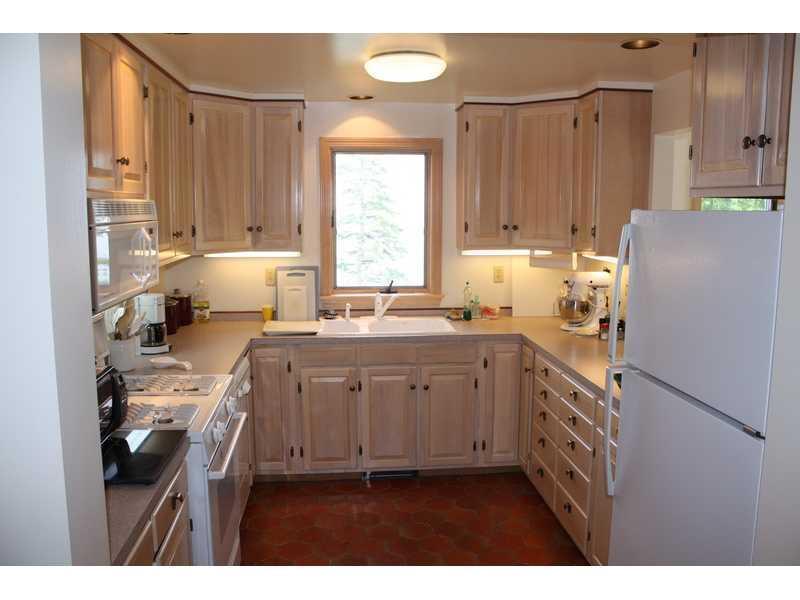 256 Red Point Road Swans Island, ME 04685 - Photo 19 of 32 Kitchen.