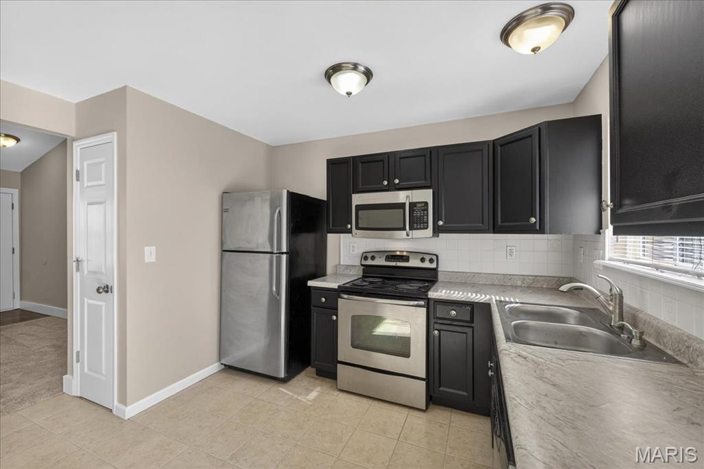 1581 Tea Party Lane O'Fallon, MO 63366 - Photo 33 of 51