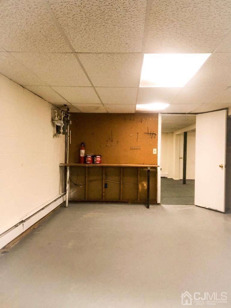 5 Brookside Road Edison, NJ 08817 - Photo 17 of 20 a view of an empty room