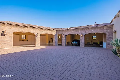 $2,849,000 | 5681 East Canyon Ridge N Drive, Cave Creek, AZ 85331
