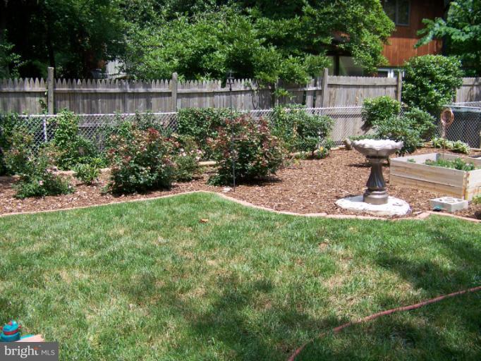 6020 Ridge View Drive Alexandria, VA 22310 - Photo 2 of 29 Exterior (General)