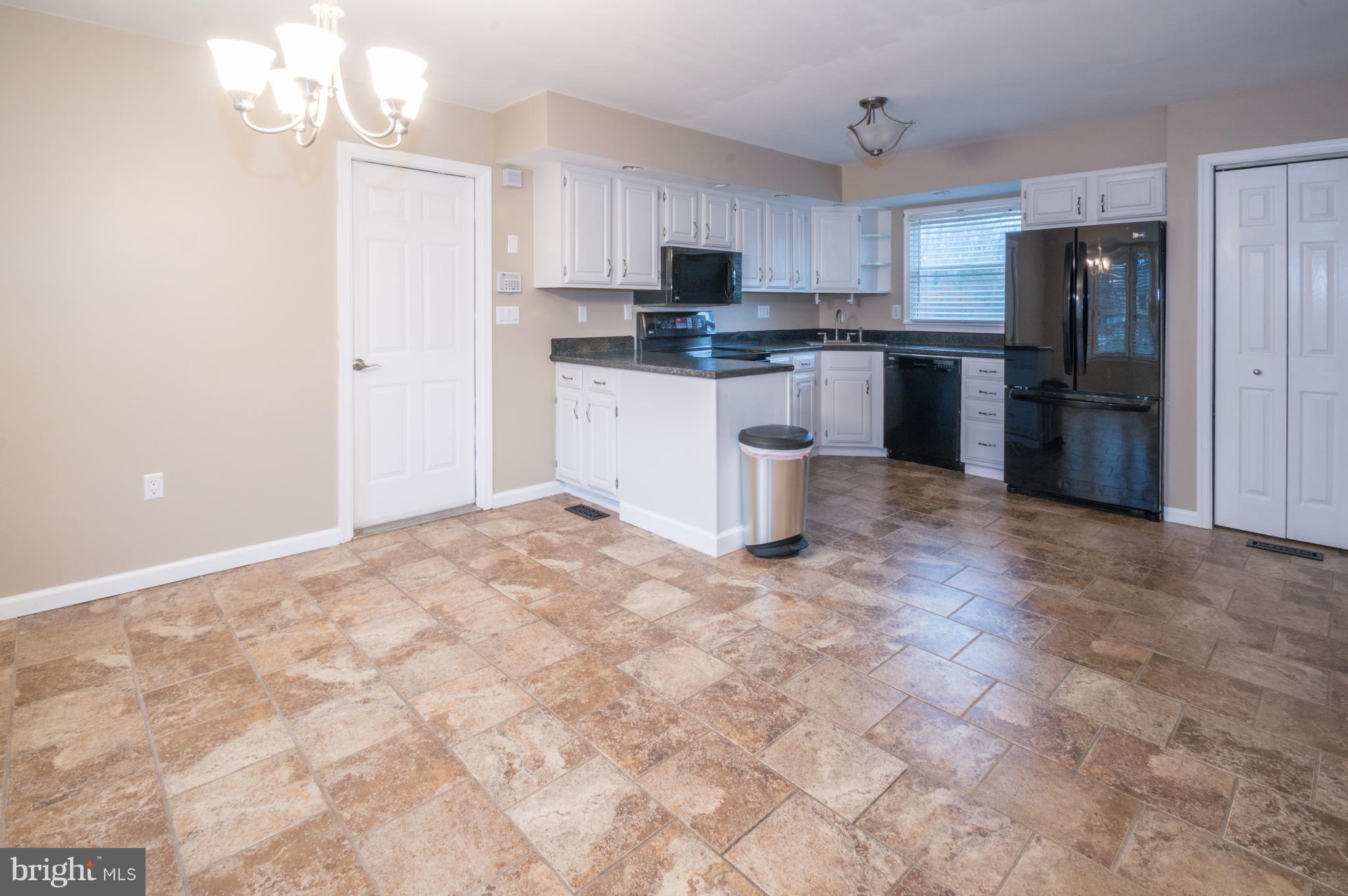 20 Ralph Drive Elkton, MD 21921 - Photo 8 of 29 Kitchen
