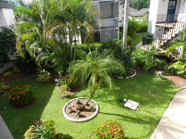 a view of an outdoor space with a garden