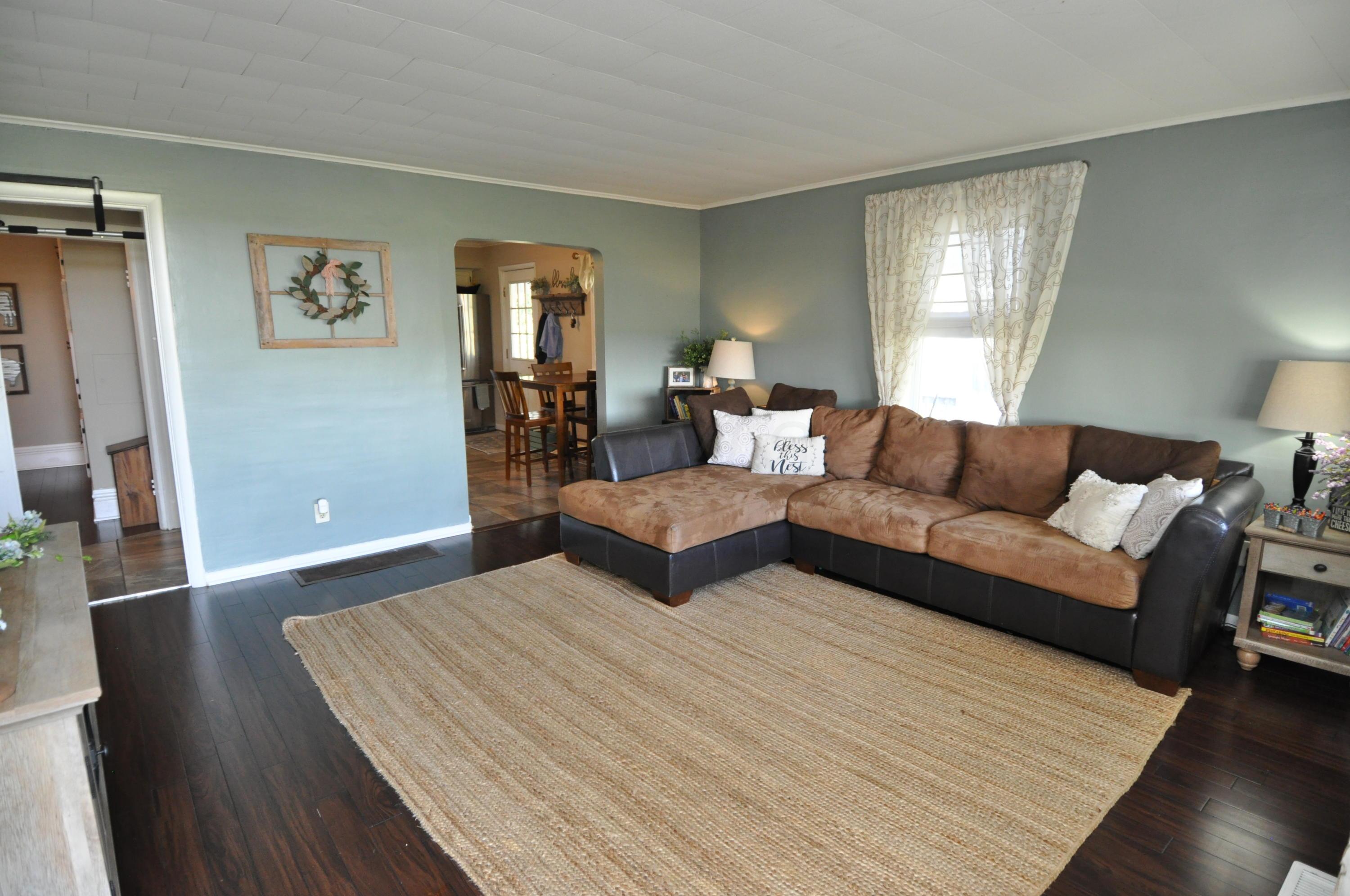 16660 Commercial Point Road Circleville, OH 43113 - Photo 17 of 62 Gallery Image 17