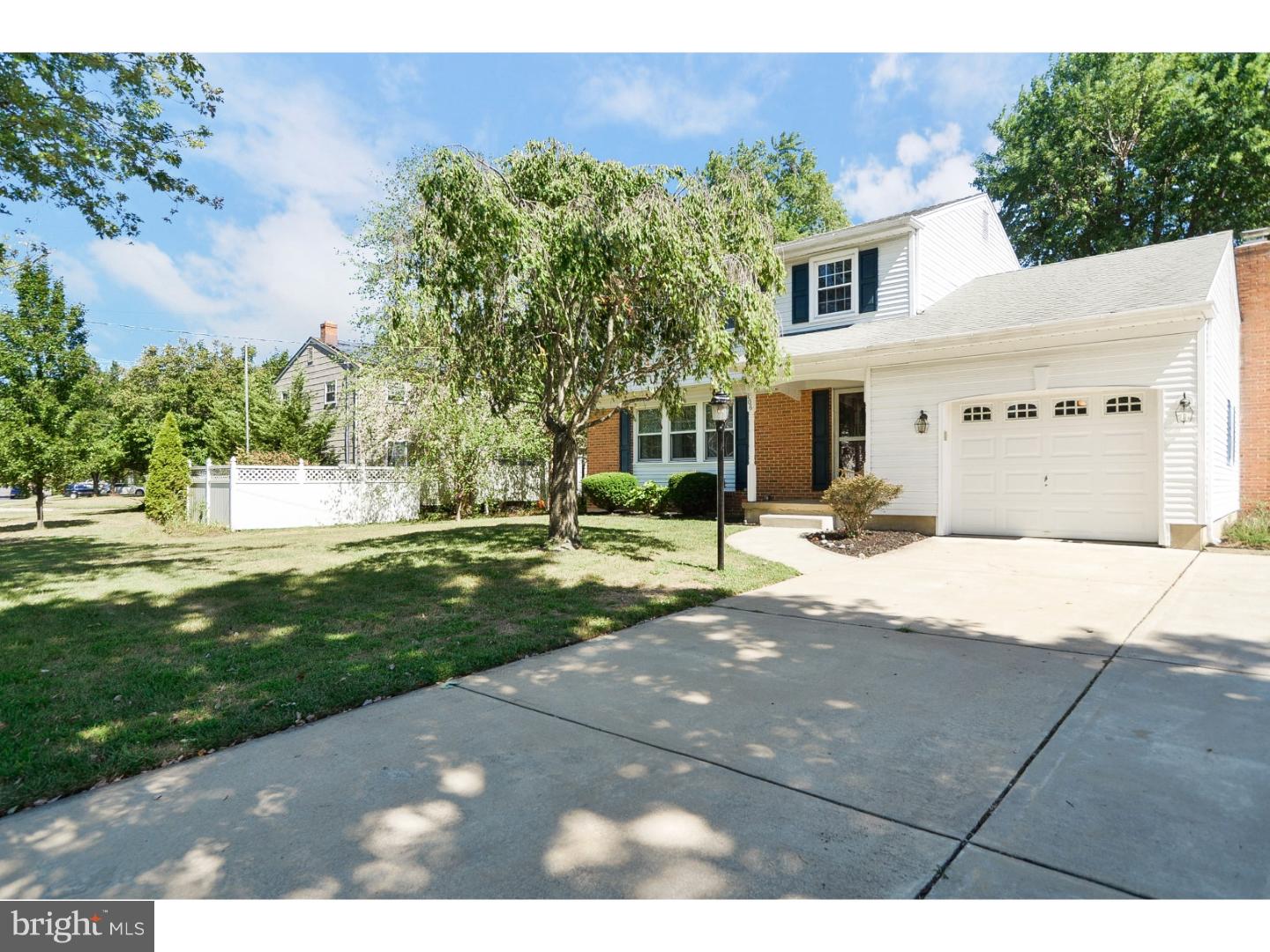 106 Hamilton Road Marlton, NJ 08053 - Photo 4 of 25 Gallery Image 4