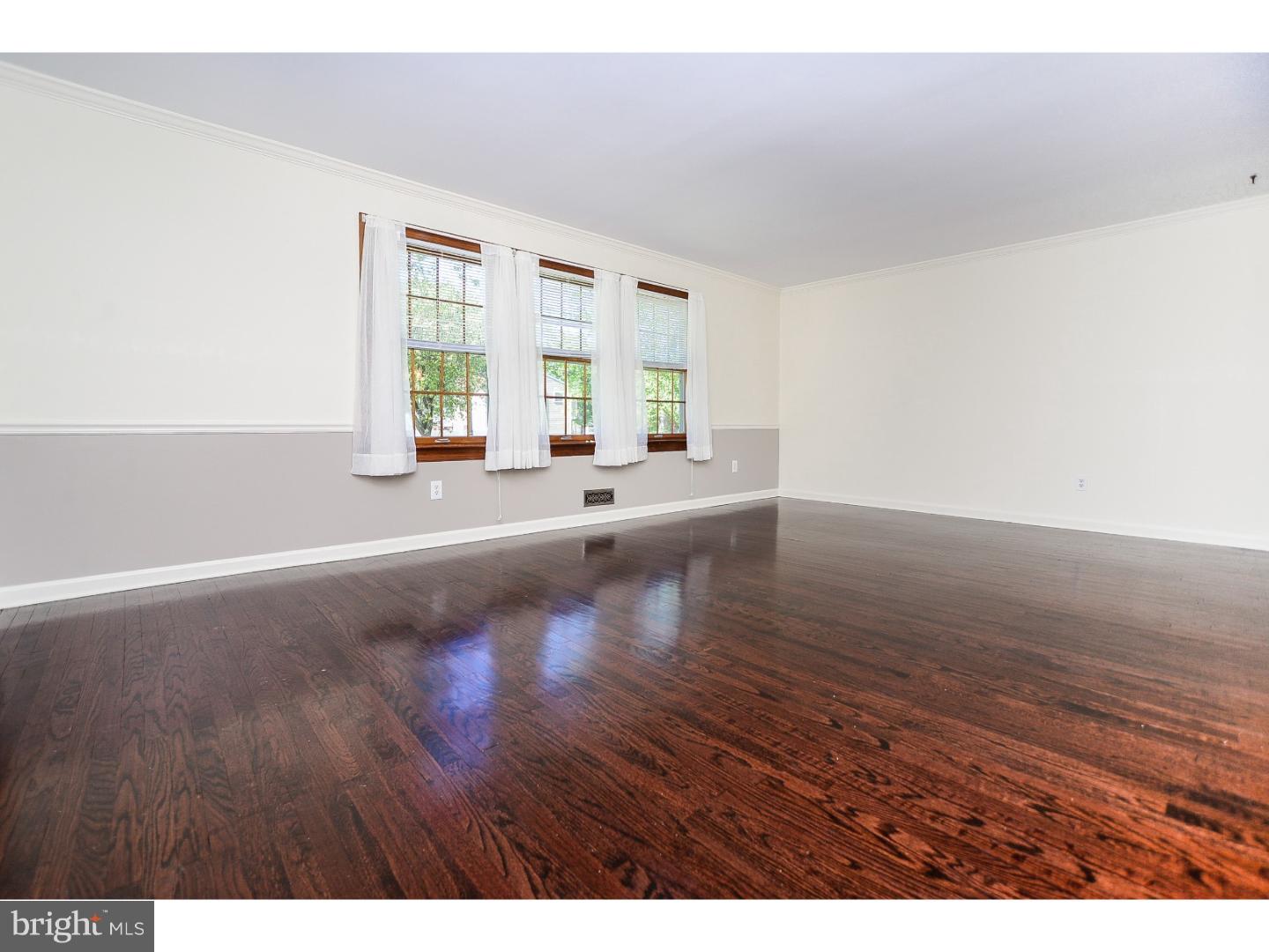 106 Hamilton Road Marlton, NJ 08053 - Photo 7 of 25 Gallery Image 7
