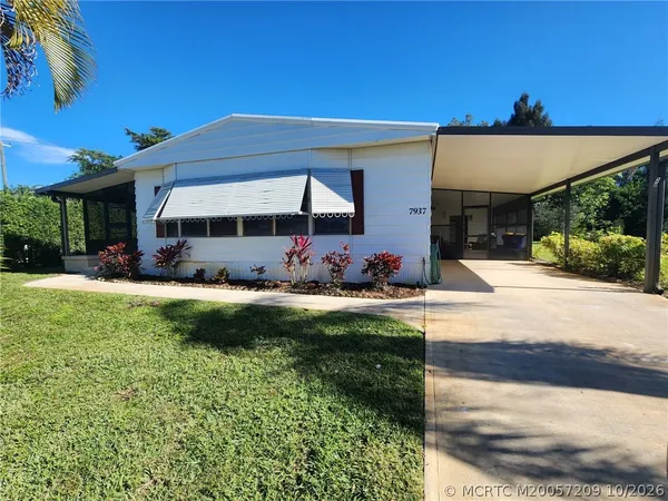 $3,250 | 7937 Southeast Continental Drive, Hobe Sound, FL 33455