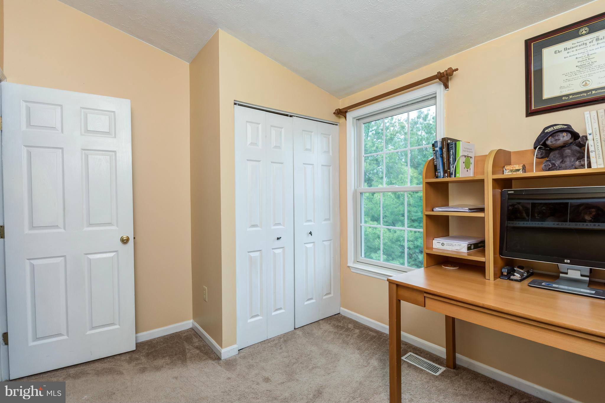 1234 Quaker Ridge Drive Arnold, MD 21012 - Photo 16 of 26 Bedroom #3 ready to be your home office or third