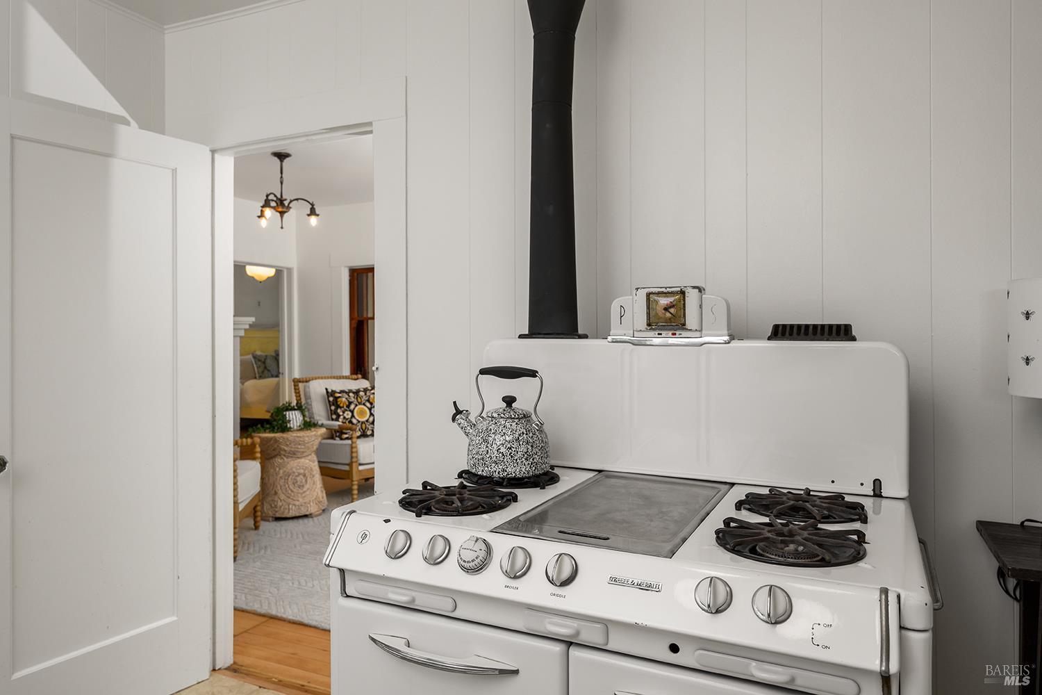 7357 Covey Road Forestville, CA 95436 - Photo 17 of 45