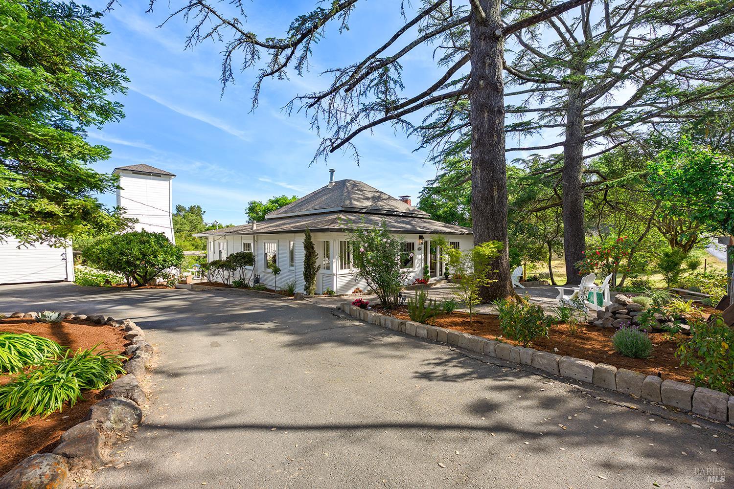 7357 Covey Road Forestville, CA 95436 - Photo 2 of 45