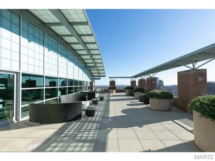 $1,550,000 | 8025 Maryland Avenue, Unit 10E, St. Louis, MO 63105