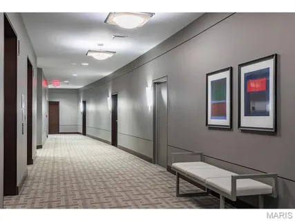 $1,550,000 | 8025 Maryland Avenue, Unit 10E, St. Louis, MO 63105