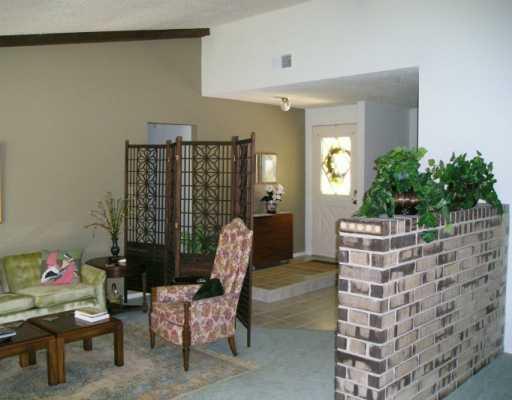 735 Ridgewood Drive Mandeville, LA 70471 - Photo 3 of 6 Gallery Image 3