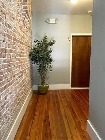 $1,100 | 29 East Magnolia Avenue, Unit 3, Eustis, FL 32726