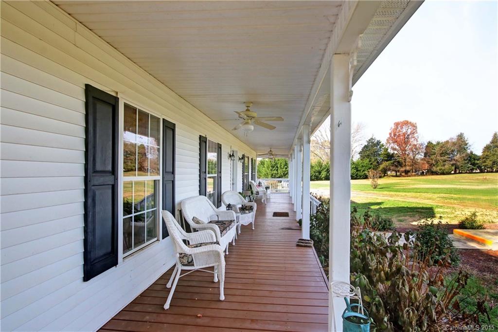 147 Annabelle Road Troutman, NC 28166 - Photo 2 of 20 Gallery Image 2
